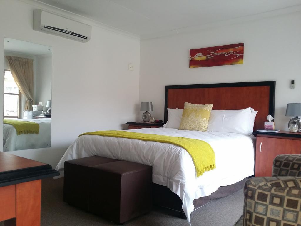 Alicia'S B&B Roodepoort Værelse billede