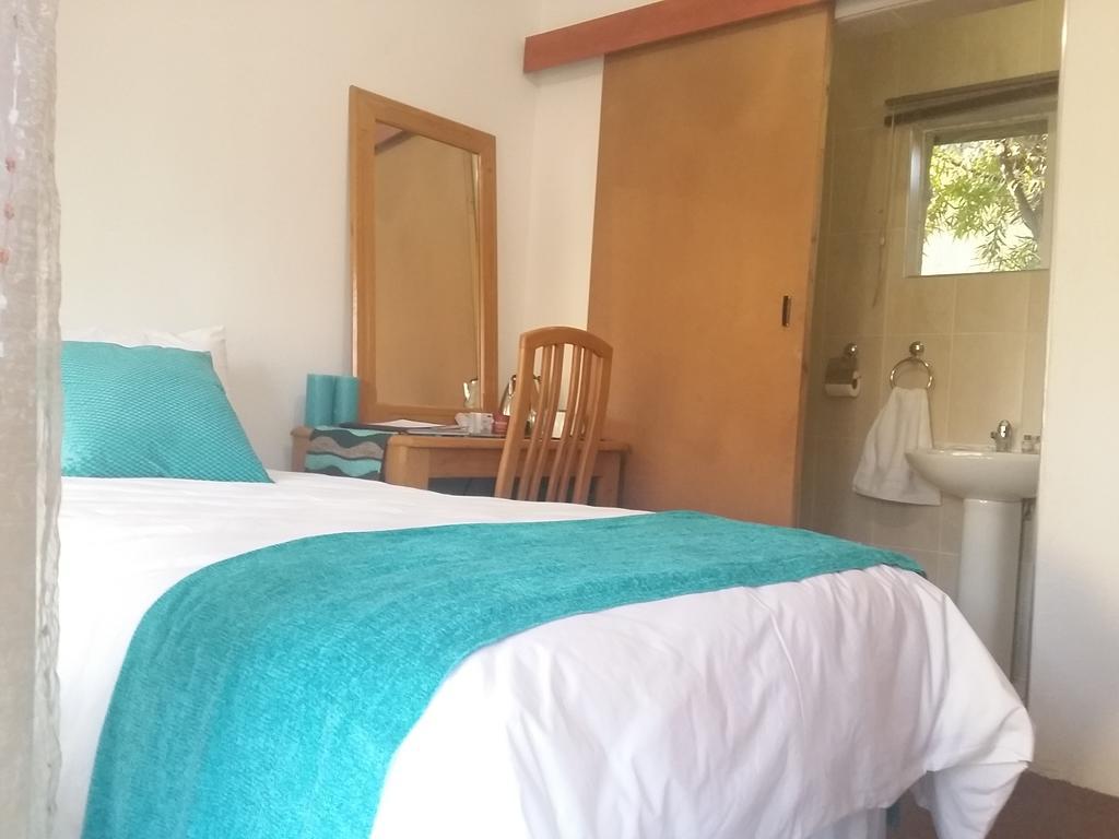 Alicia'S B&B Roodepoort Værelse billede