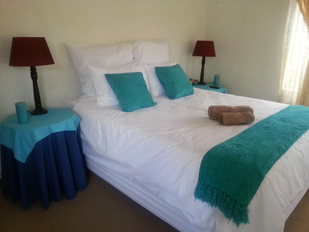 Alicia'S B&B Roodepoort Eksteriør billede