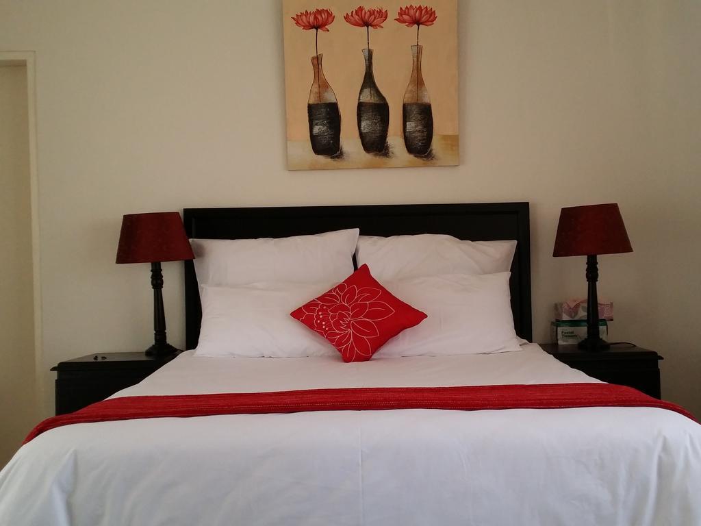 Alicia'S B&B Roodepoort Værelse billede